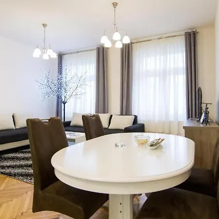 Apartment Sweet In The Center