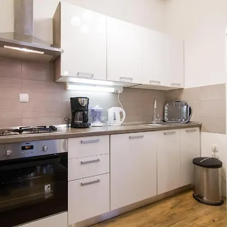 Apartment Sweet In The Center